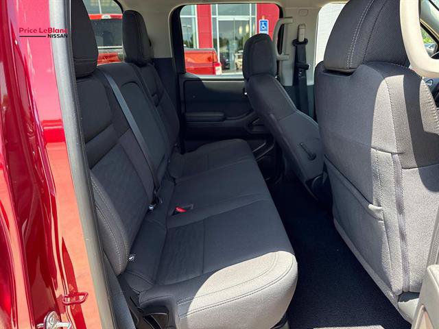 Certified 2024 Nissan Frontier SV w/ Tow Package RWD image 9