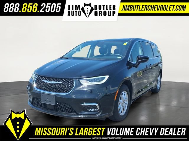 Used 2024 Chrysler Pacifica Touring-L