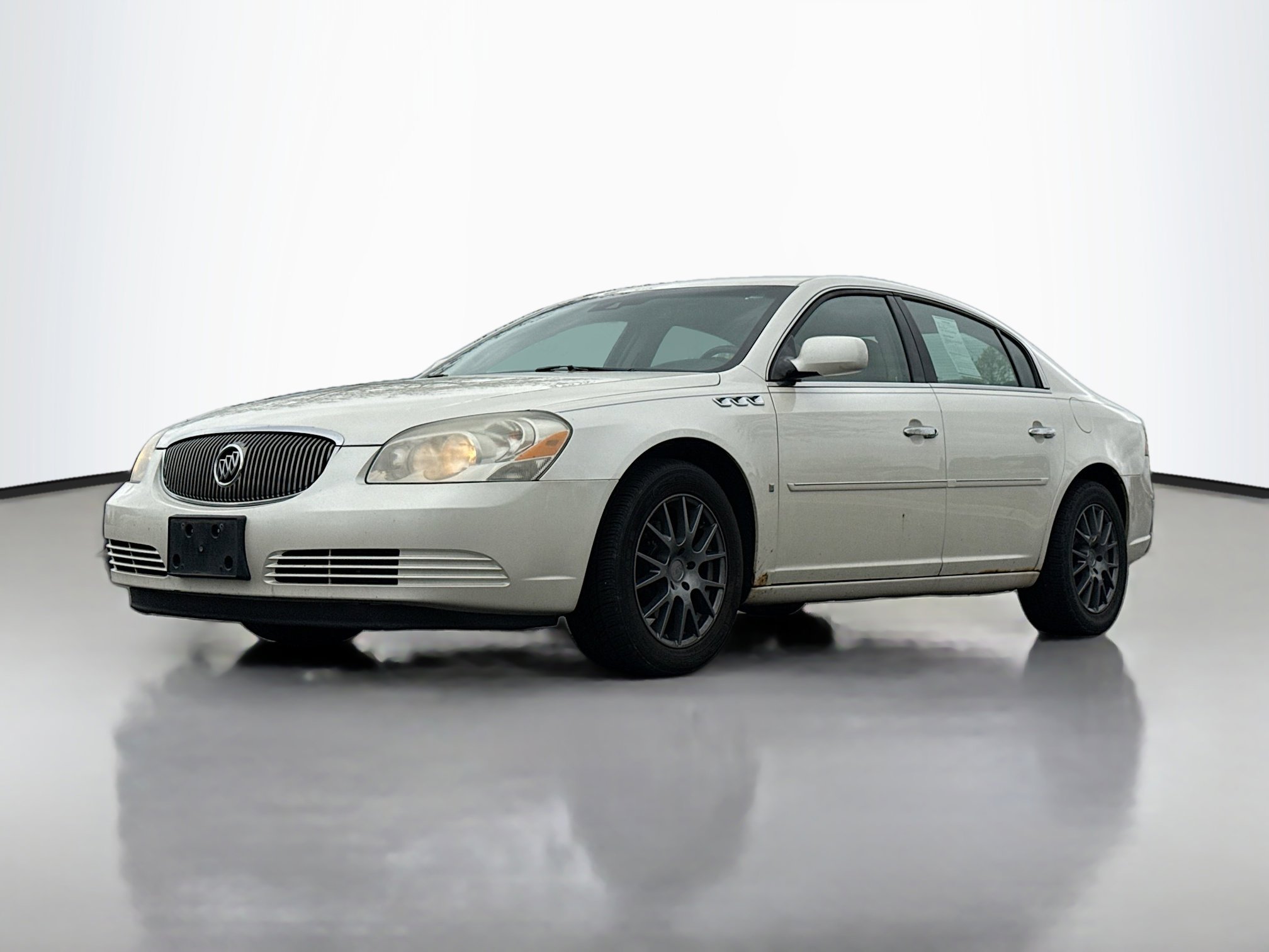 Used 2008 Buick Lucerne CXL w/ Ultra Confidence Package FWD image 10
