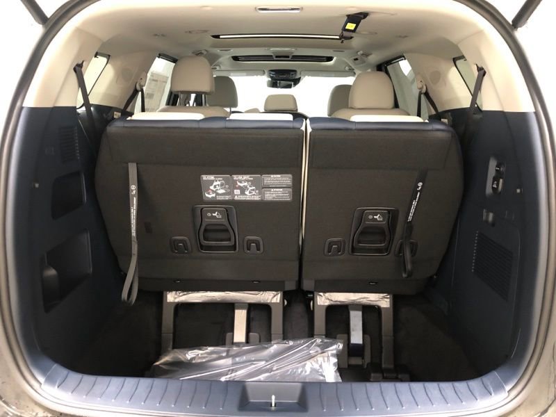 New 2026 Kia Carnival SX Prestige image 8