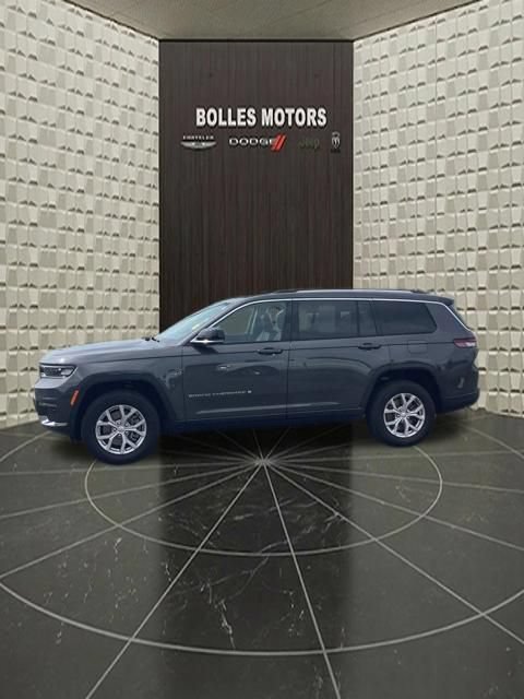 Certified 2023 Jeep Grand Cherokee L Limited AWD/4WD image 14
