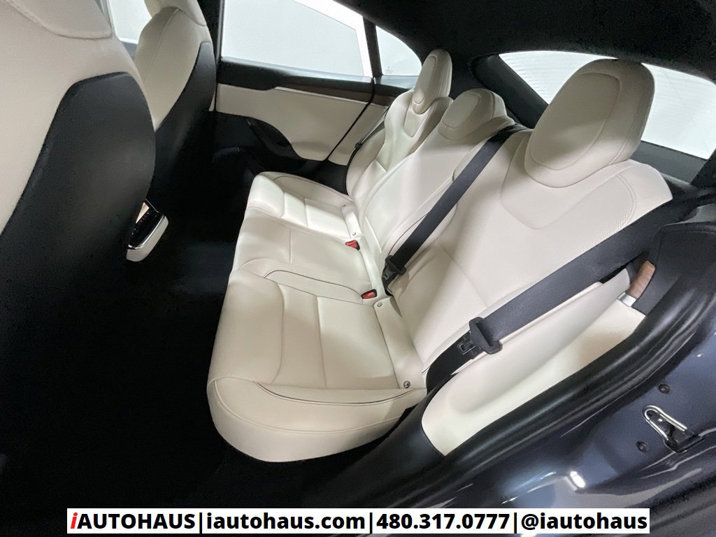 Used 2021 Tesla Model S Plaid image 19