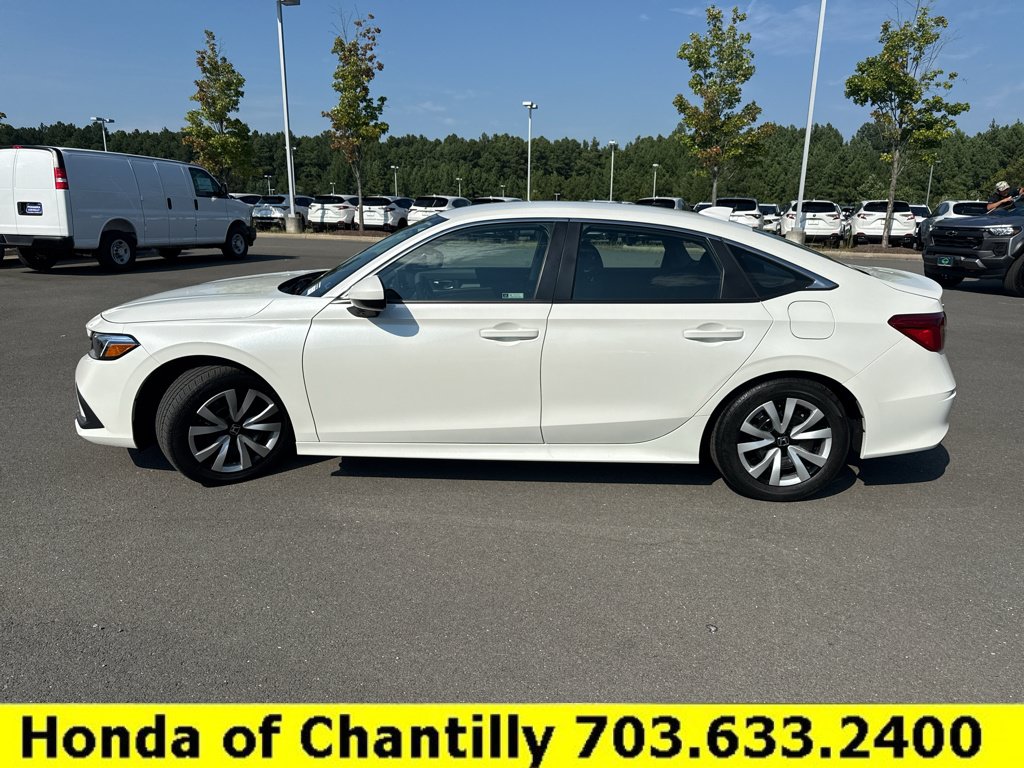 Used 2023 Honda Civic LX image 4