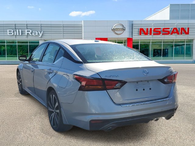 Used 2021 Nissan Altima 2.5 SR FWD image 3