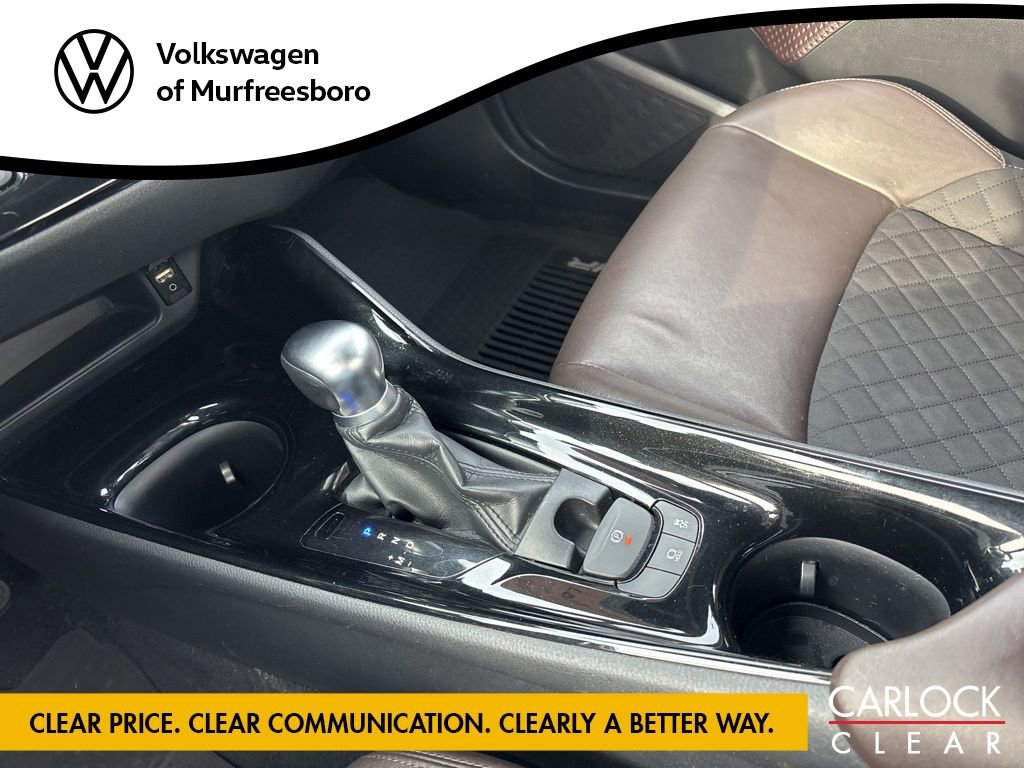 Used 2019 Toyota C-HR Limited image 19