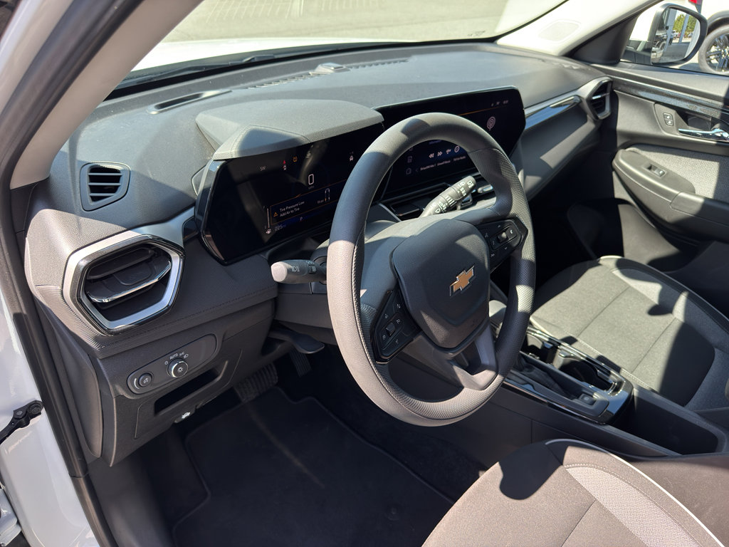 Used 2025 Chevrolet TrailBlazer LT image 15