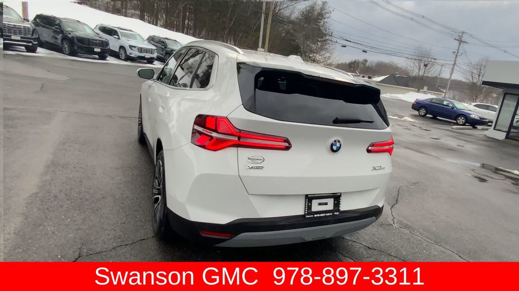 Used 2025 BMW X3 xDrive30i w/ M Sport Package image 11