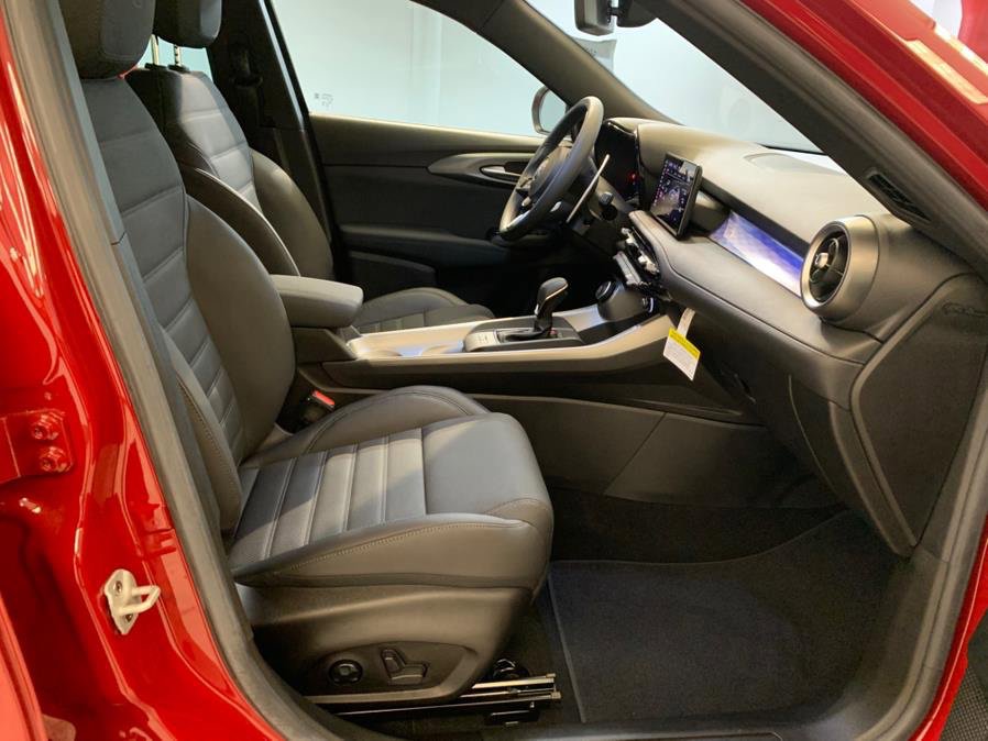 Used 2024 Alfa Romeo Tonale Ti image 20