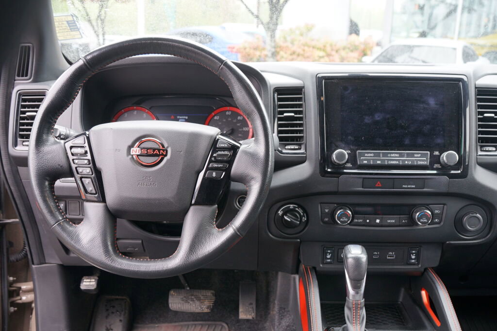 Used 2023 Nissan Frontier PRO-4X w/ Pro Convenience Package AWD/4WD image 13