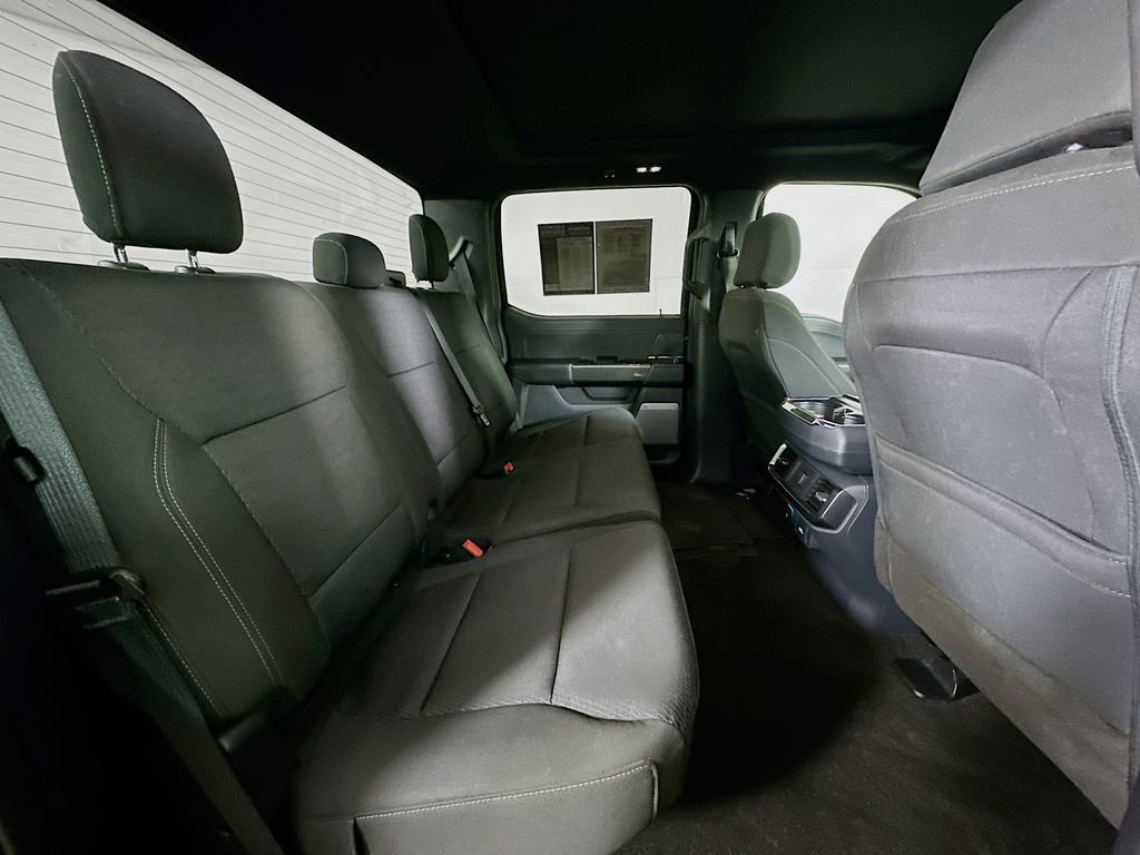 Used 2022 Ford F150 XLT w/ Equipment Group 302A High image 11