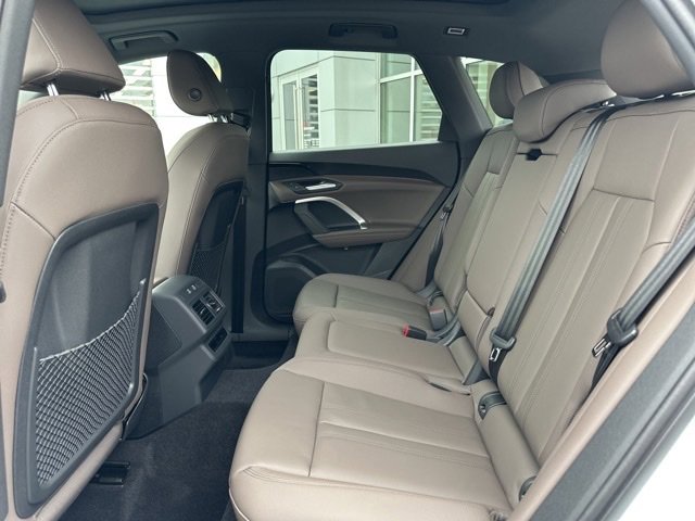 New 2025 Audi Q5 Premium image 13