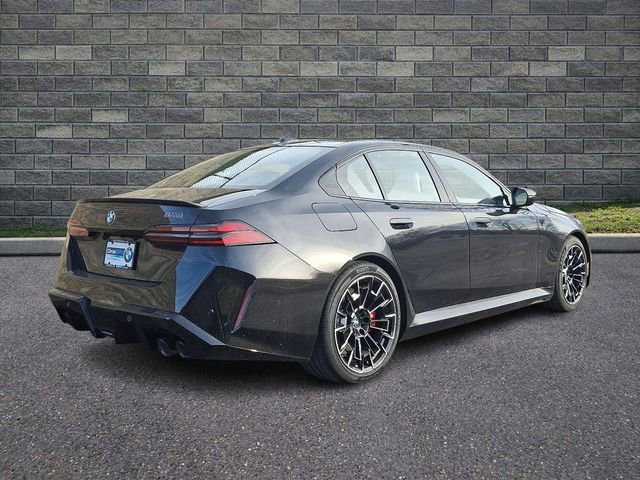 New 2026 BMW M5 w/ Carbon Package image 6