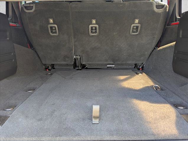 Used 2018 Jeep Wrangler Unlimited Sahara w/ Cold Weather Group image 6