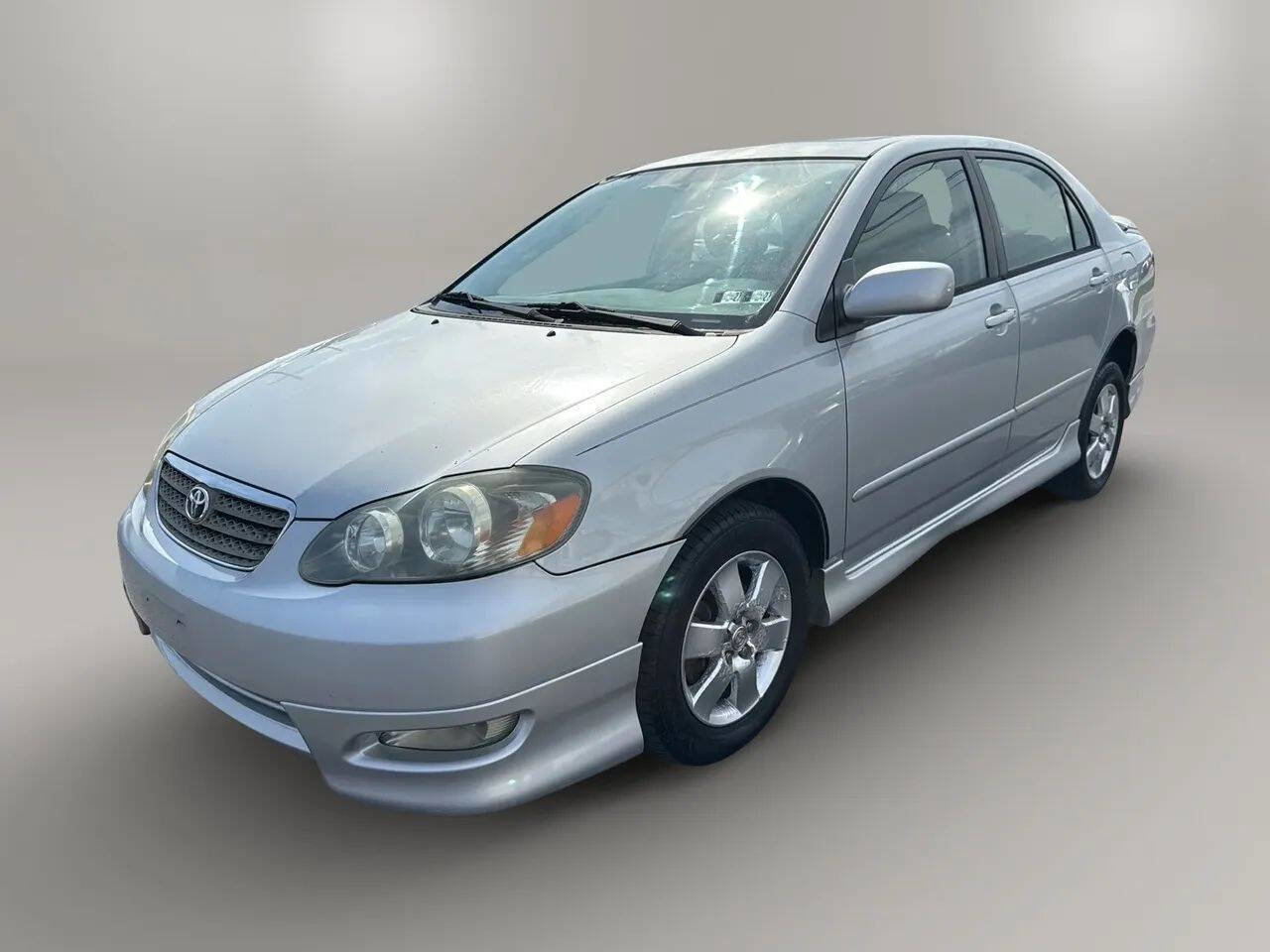 Used 2005 Toyota Corolla S FWD image 3