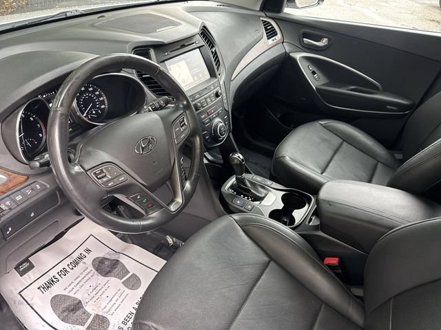 Used 2018 Hyundai Santa Fe Sport w/ Cargo Package FWD image 16