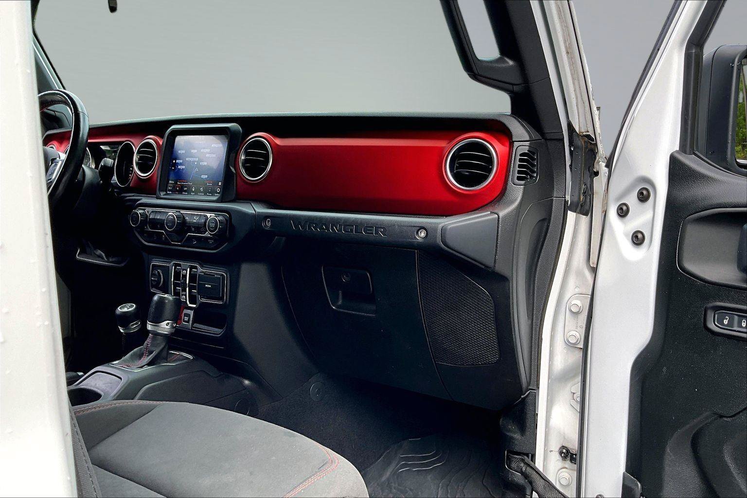 Used 2020 Jeep Wrangler Unlimited Rubicon AWD/4WD image 17