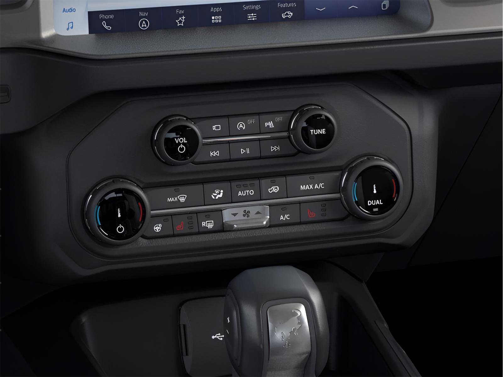 New 2025 Ford Bronco Outer Banks image 16