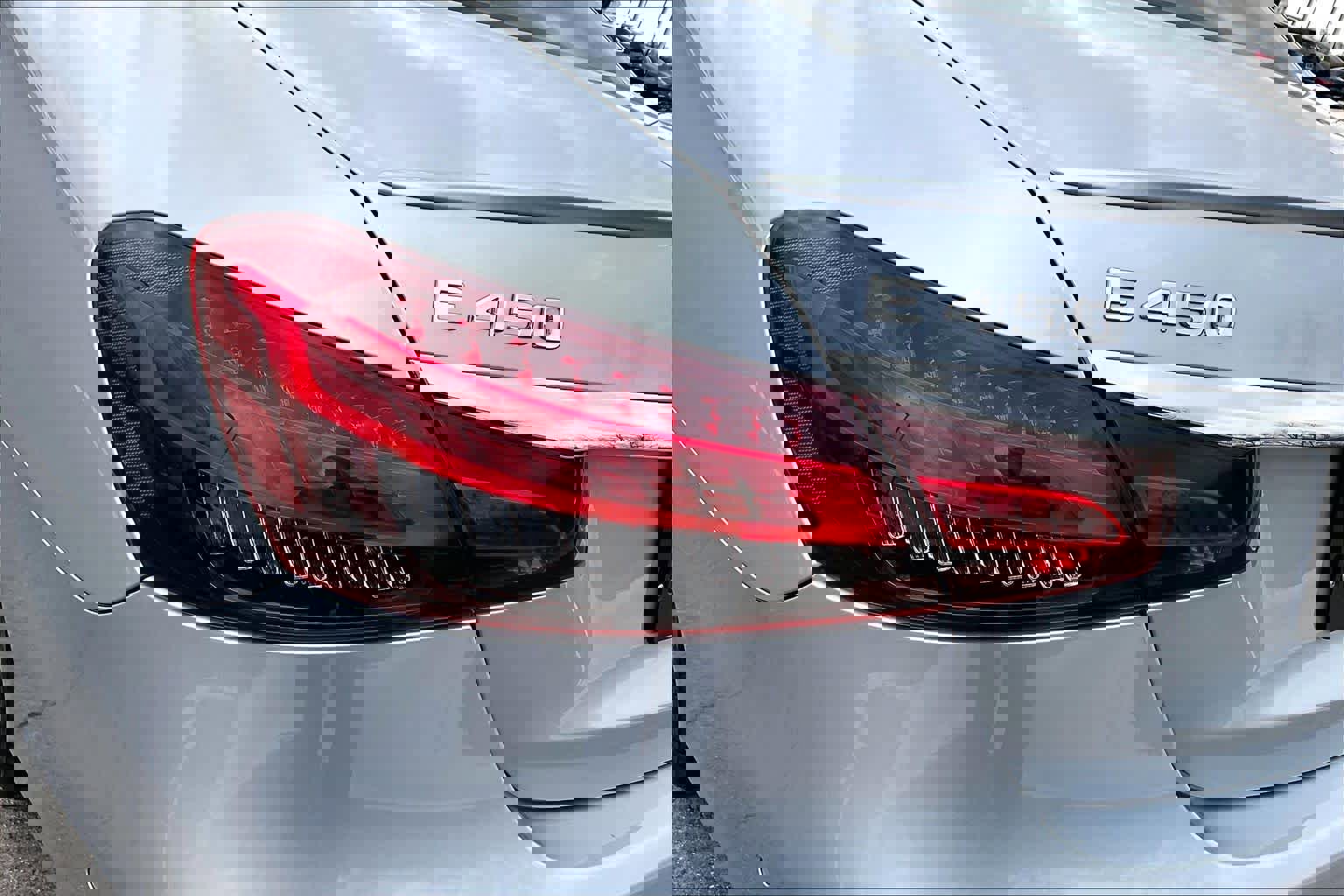 Used 2023 Mercedes-Benz E 450 4MATIC Sedan image 29