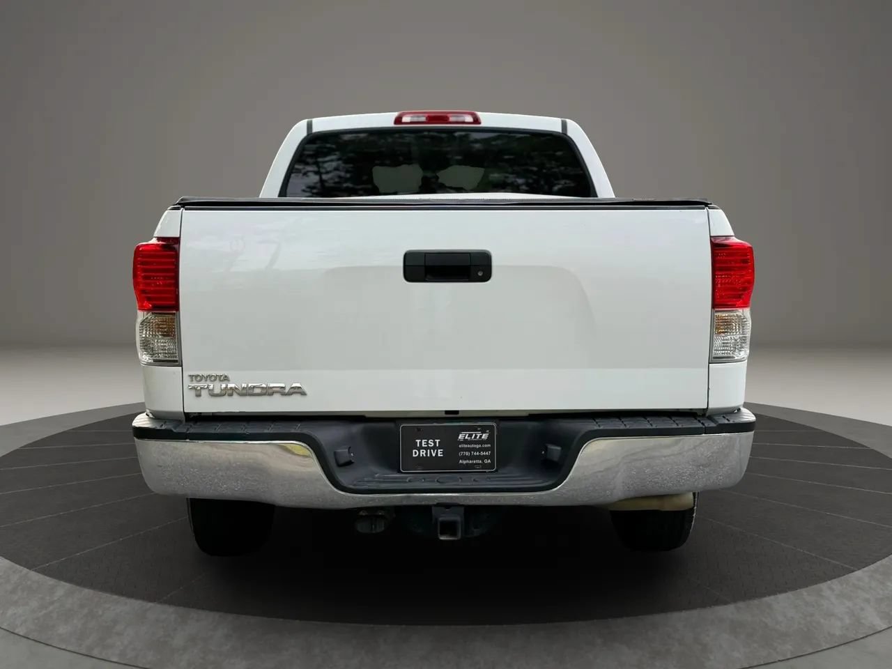 Used 2011 Toyota Tundra 2WD CrewMax w/ Tow Pkg image 5