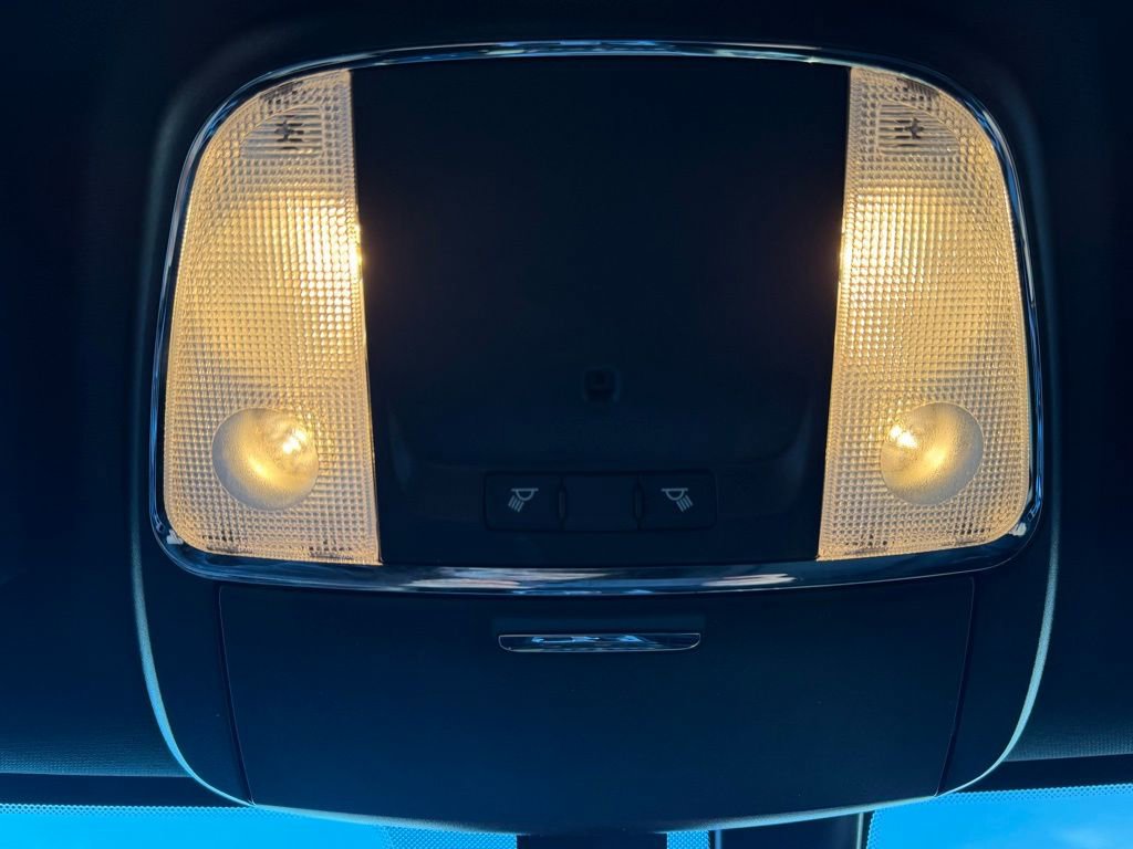 Certified 2021 Jeep Grand Cherokee Laredo image 32