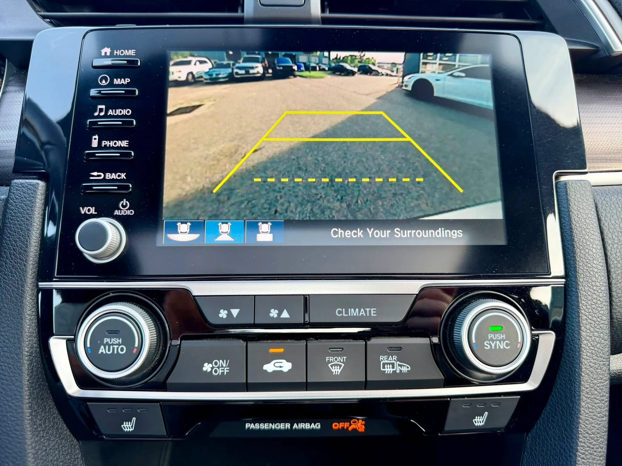Used 2019 Honda Civic Touring image 22