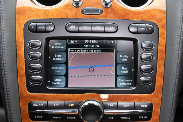 Used 2006 Bentley Flying Spur Flying Spur AWD/4WD image 82