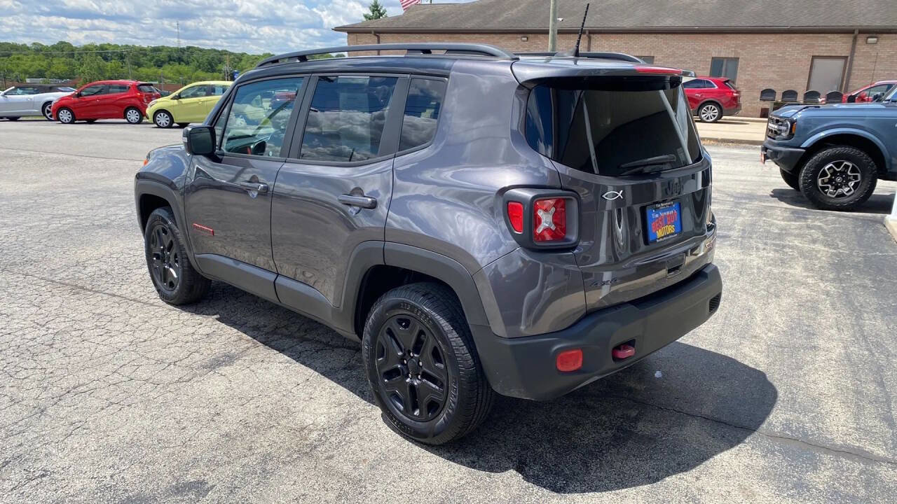 Used 2018 Jeep Renegade Trailhawk w/ Cold Weather Group II image 5