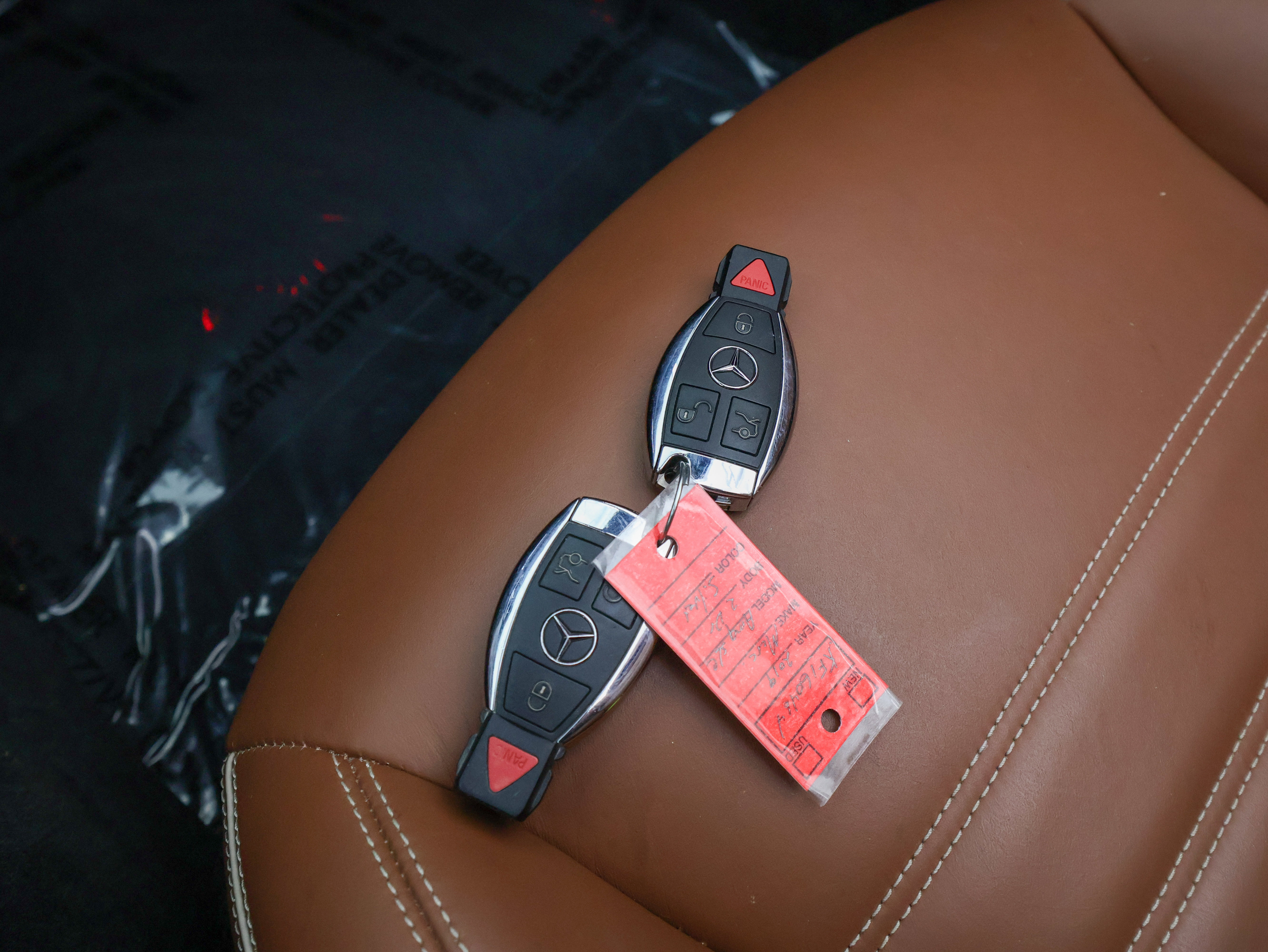 Used 2019 Mercedes-Benz SLC 43 AMG image 32