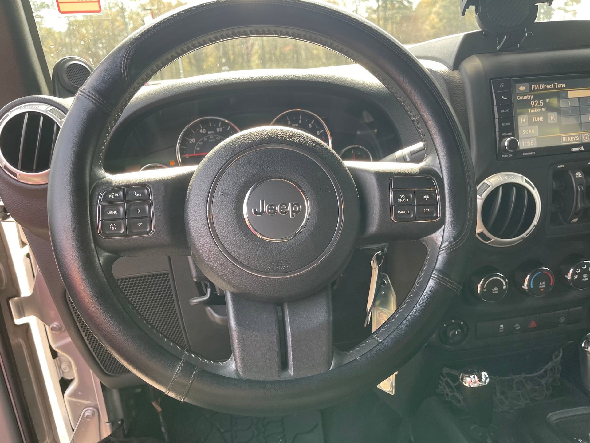 Used 2012 Jeep Wrangler Unlimited Sahara w/ Connectivity Group image 16