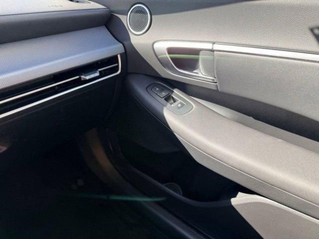 New 2026 Hyundai Sonata SEL FWD image 26