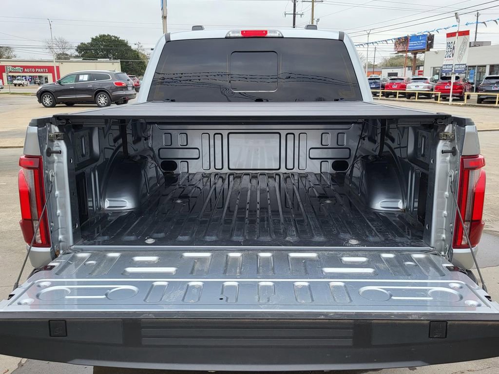 Used 2024 Ford F150 Lariat w/ FX4 Off-Road Package image 33