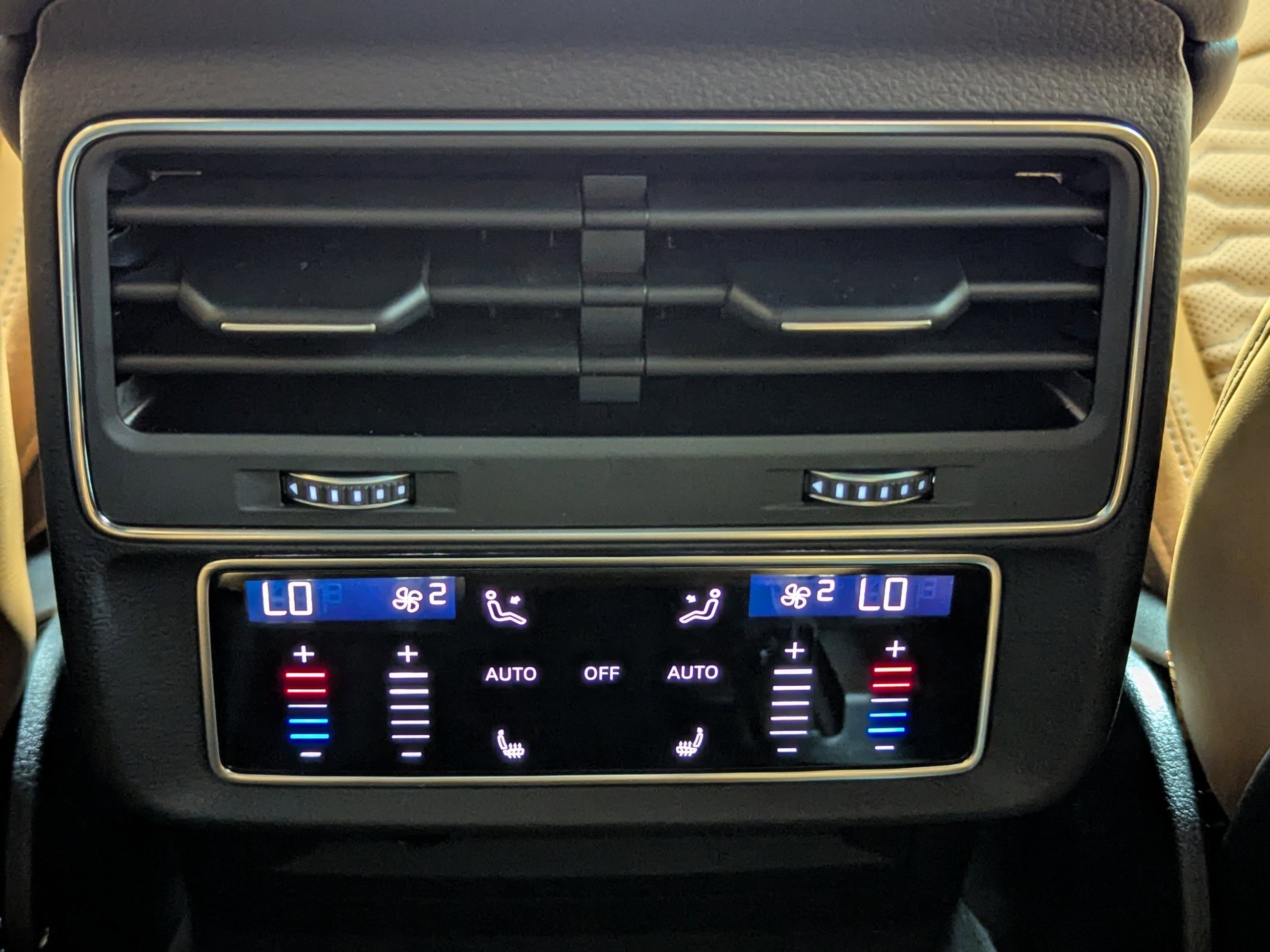 New 2026 Audi RS Q8 performance image 24