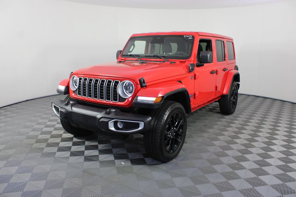 Used 2025 Jeep Wrangler Unlimited Sahara w/ Safety Group AWD/4WD image 20