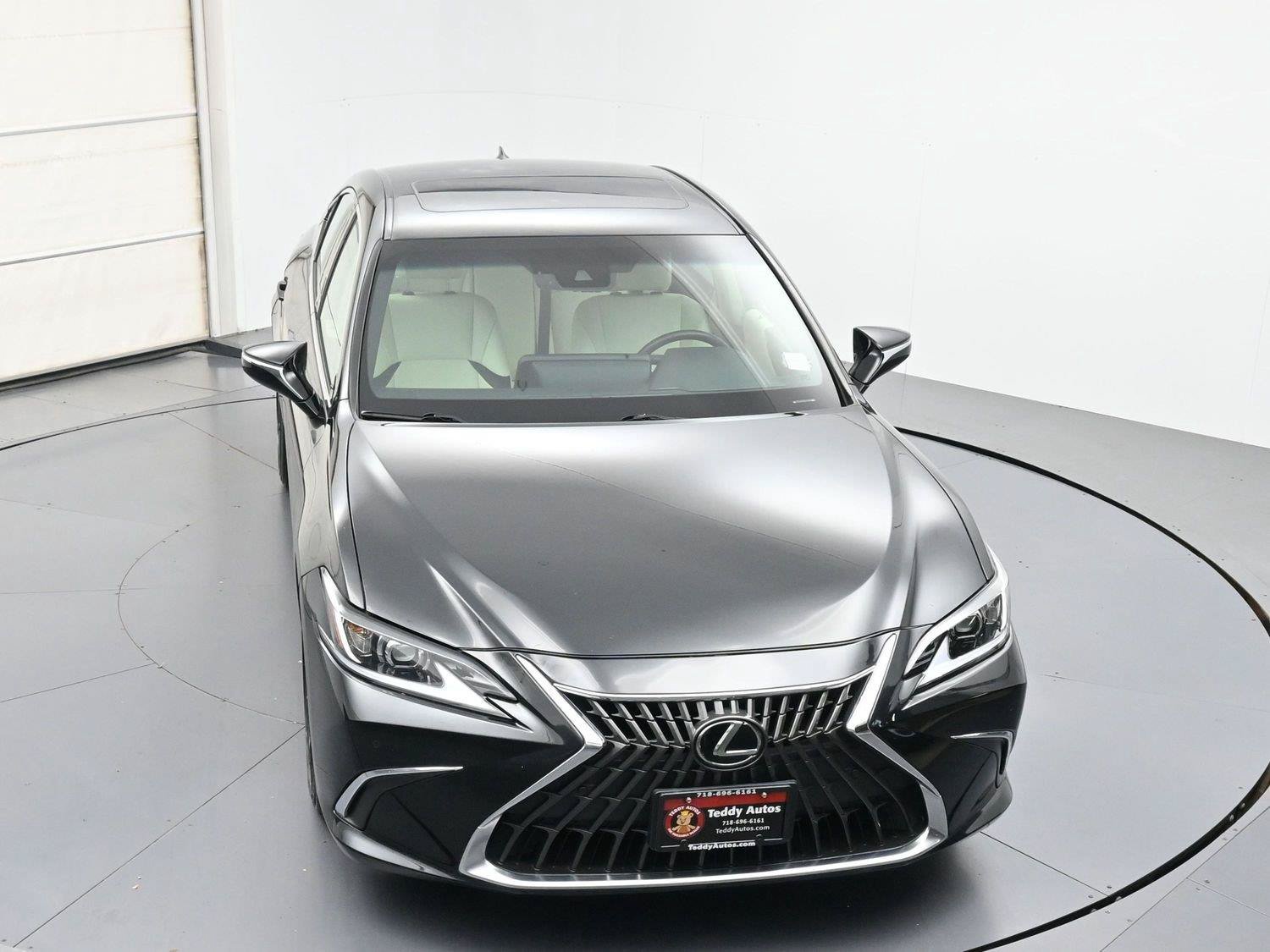 Used 2022 Lexus ES 350 w/ Premium Package FWD image 37