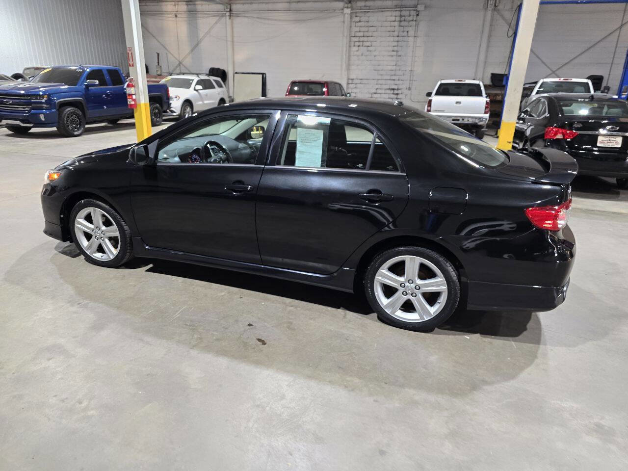 Used 2013 Toyota Corolla S w/ Premium Pkg image 5