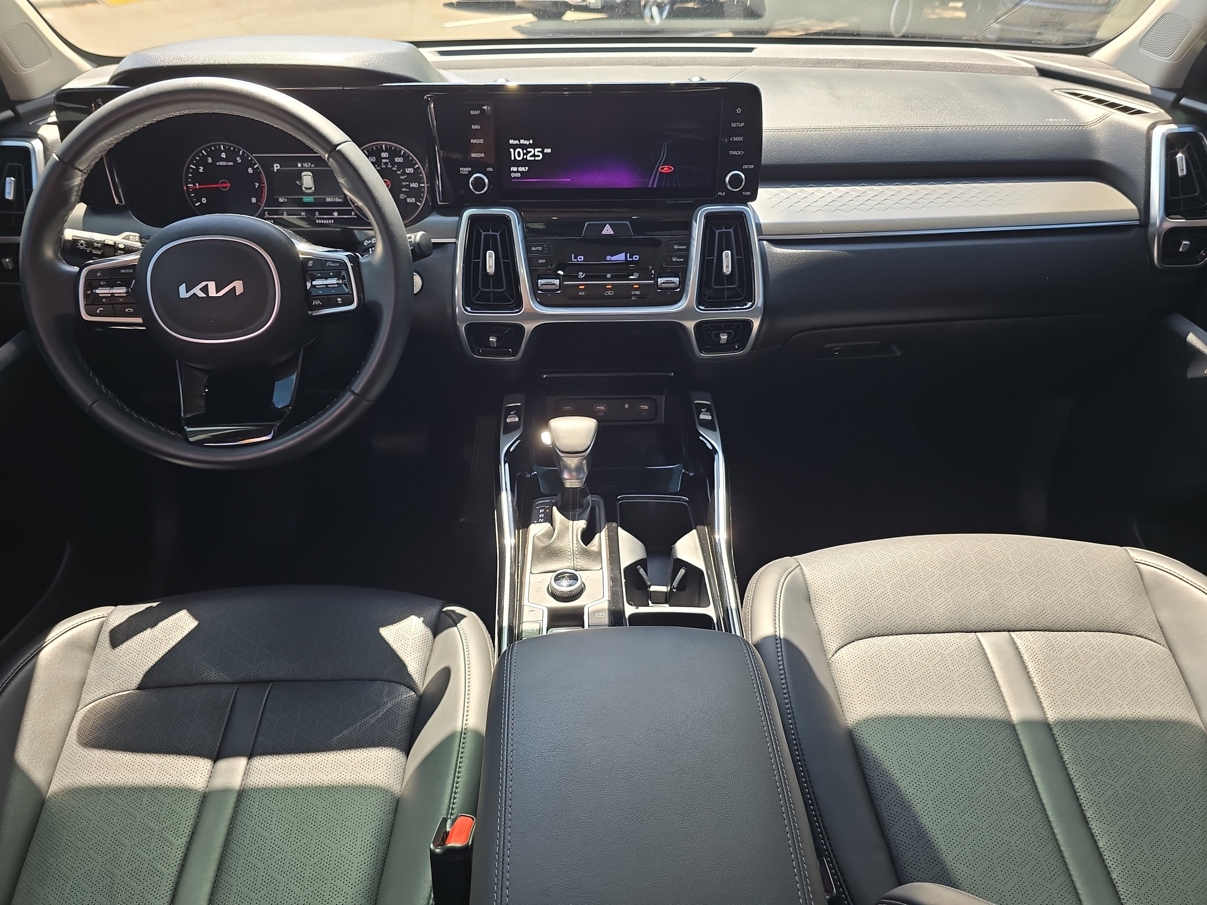 Certified 2022 Kia Sorento SX AWD/4WD image 13