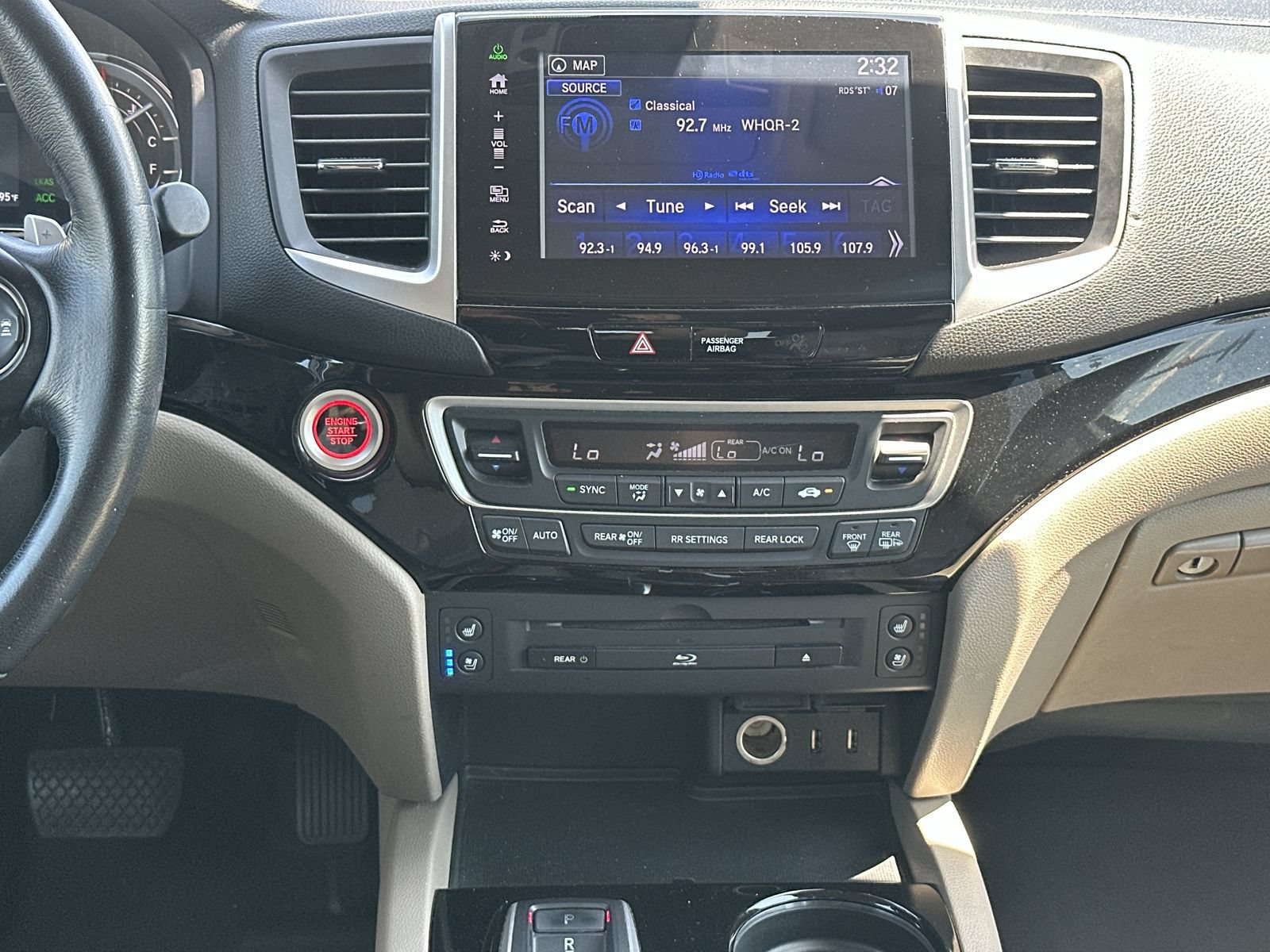 Used 2016 Honda Pilot Elite image 25