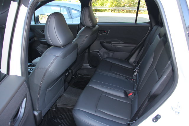 Used 2026 Subaru Outback Premium AWD/4WD image 30