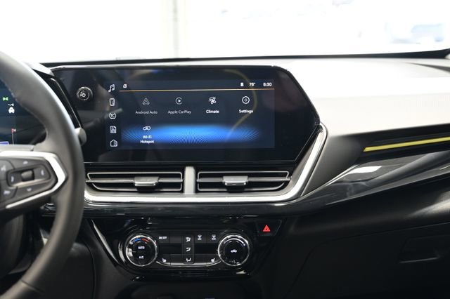 New 2026 Chevrolet Trax ACTIV w/ Driver Confidence Package FWD image 14