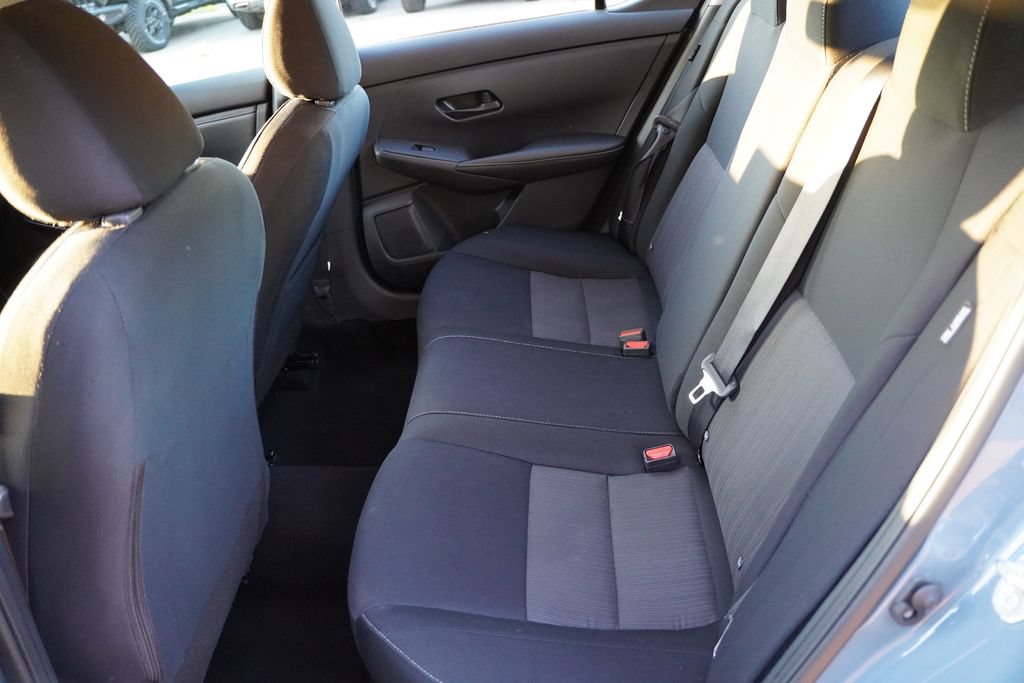Used 2024 Nissan Sentra SV FWD image 18
