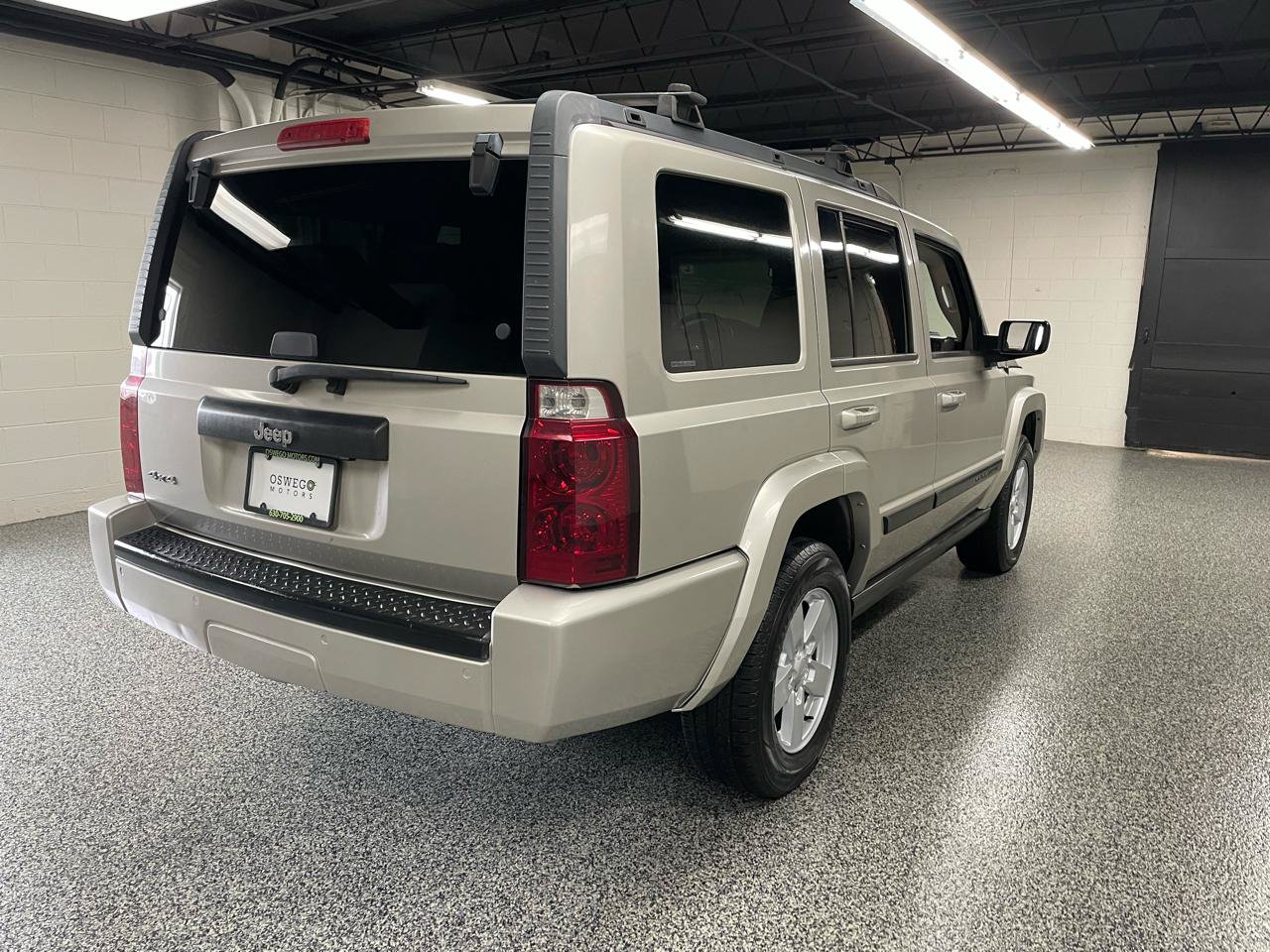 Used 2007 Jeep Commander Sport w/ Skid Plate Group AWD/4WD image 6