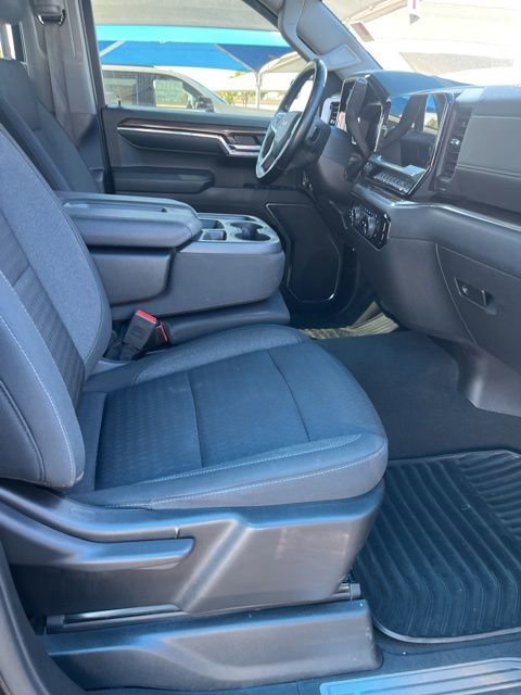 Used 2023 Chevrolet Silverado 1500 LT AWD/4WD image 10