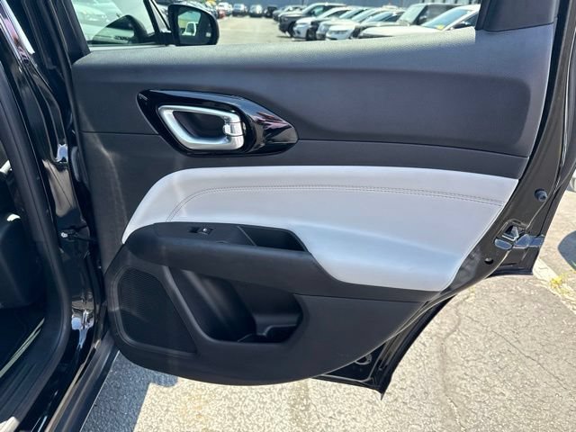 Certified 2023 Jeep Compass Limited AWD/4WD image 23