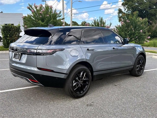 New 2026 Land Rover Range Rover Velar Dynamic SE image 6