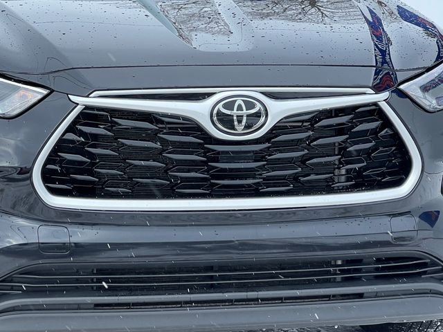 Used 2022 Toyota Highlander XLE image 45