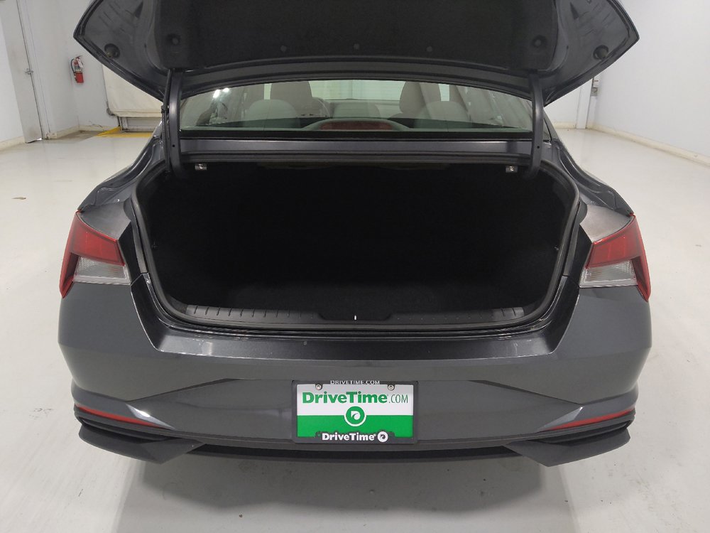 Used 2022 Hyundai Elantra SEL FWD image 29
