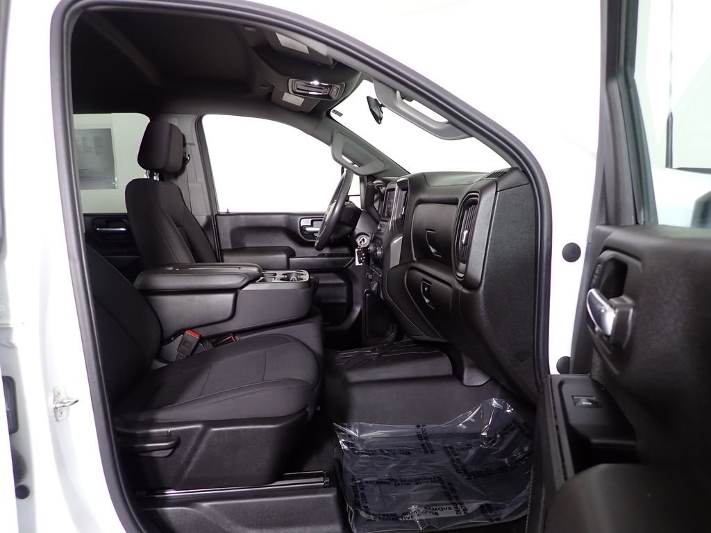 Used 2023 Chevrolet Silverado 2500 Custom w/ Custom Convenience Package AWD/4WD image 43