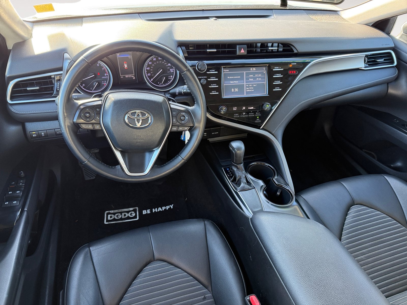 Used 2018 Toyota Camry SE FWD image 15