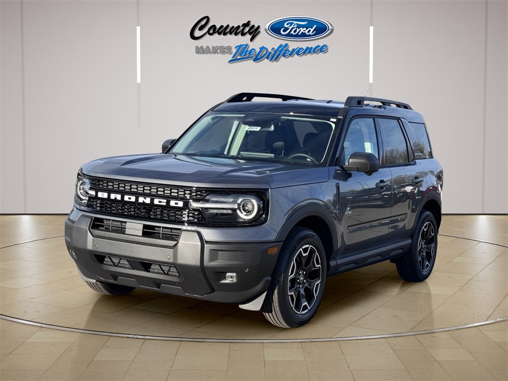 New 2025 Ford Bronco Sport Outer Banks w/ Outer Banks Tech Package+ image 2