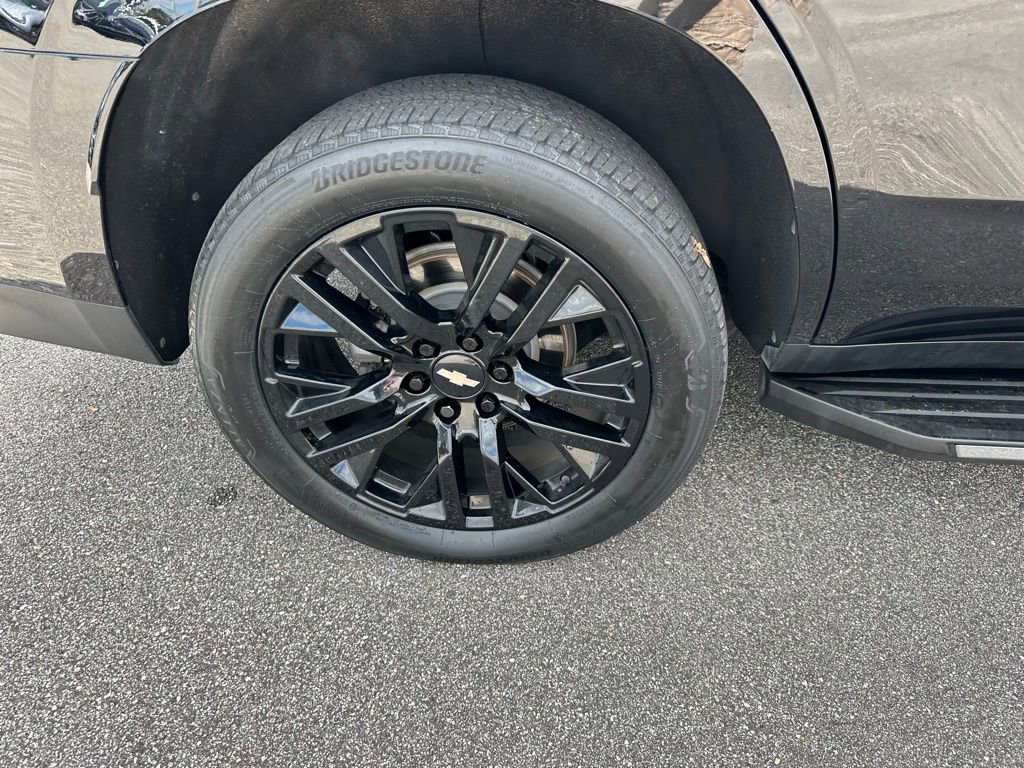 Used 2022 Chevrolet Tahoe LT w/ Luxury Package image 5